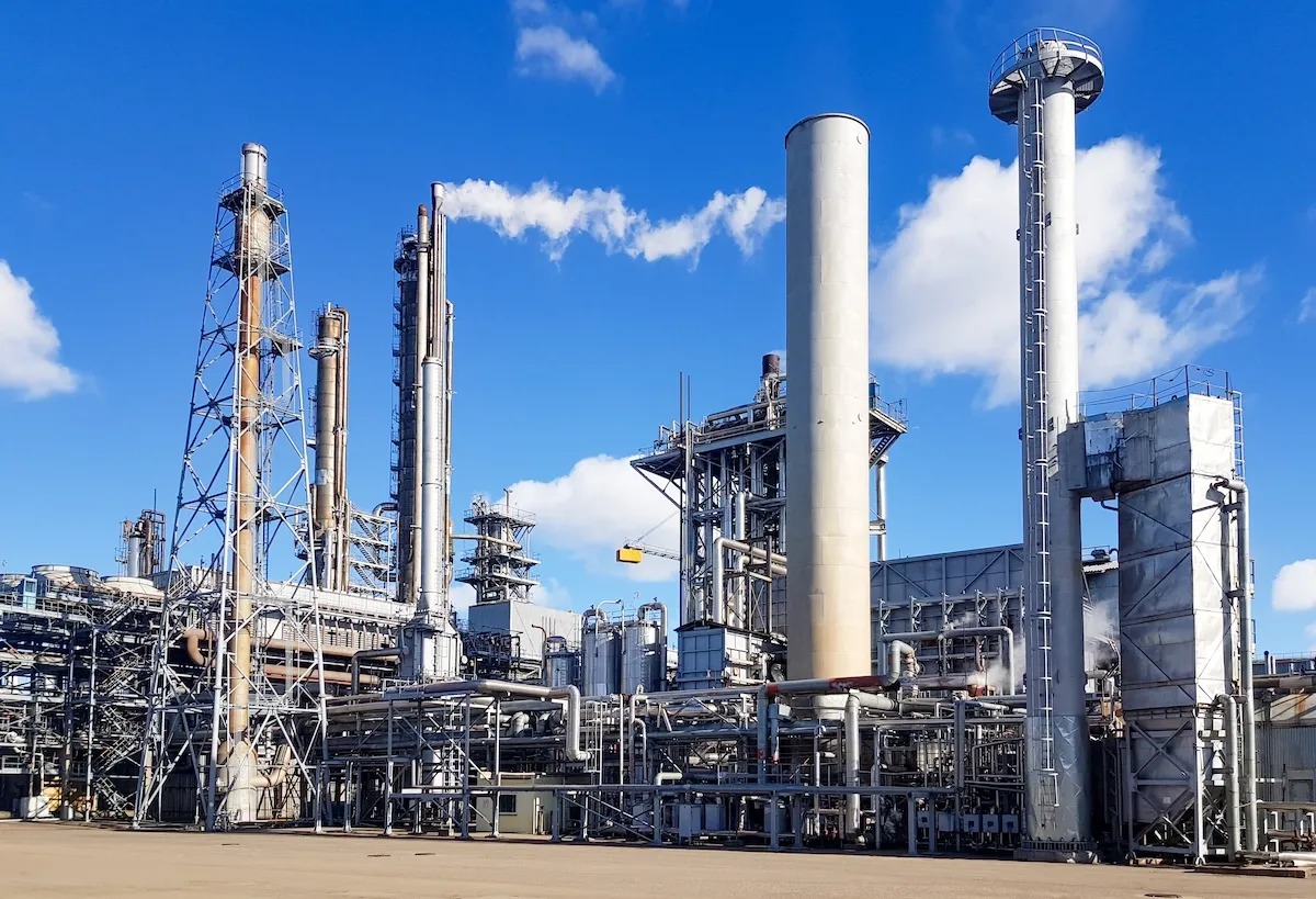 Refineries Industry